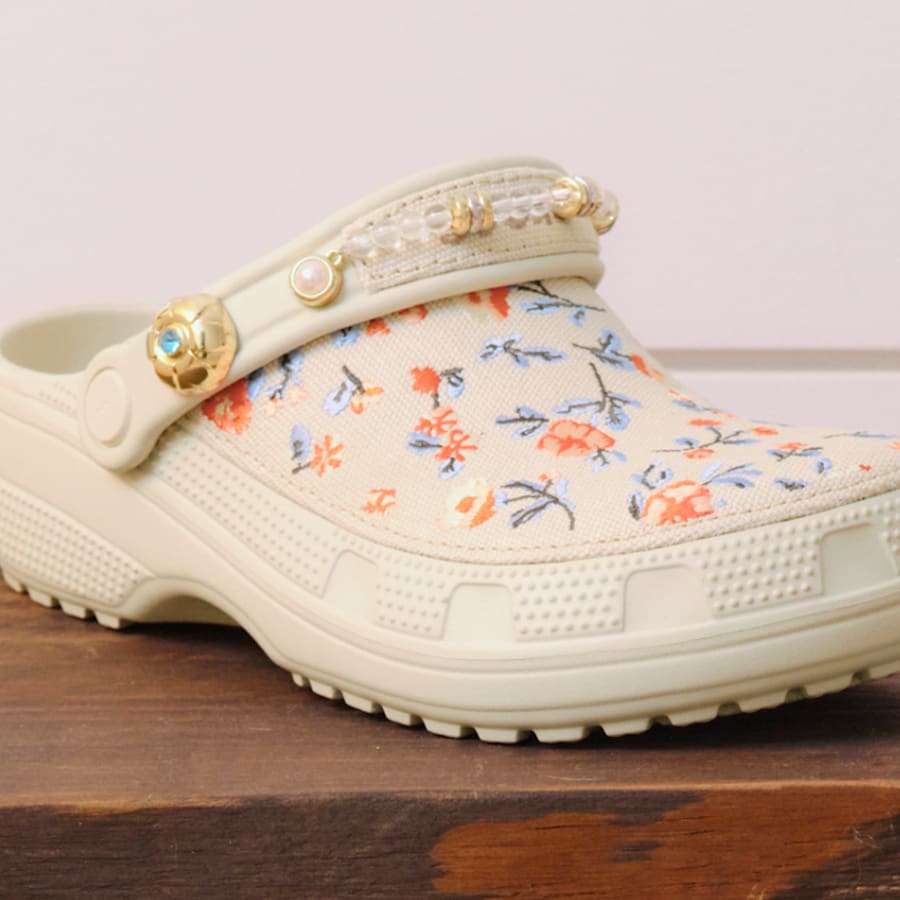Classic Crafted Floral Clog for Women|Men